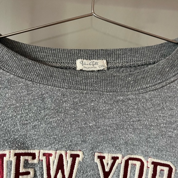 Brandy Melville John Galt New York Crewneck - Picture 2 of 2